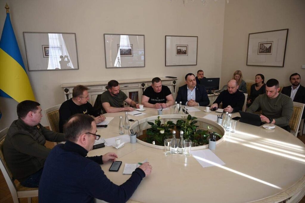 Мер Дніпрі відвідав засідання міських голів та керівників місцевих влад у Львові