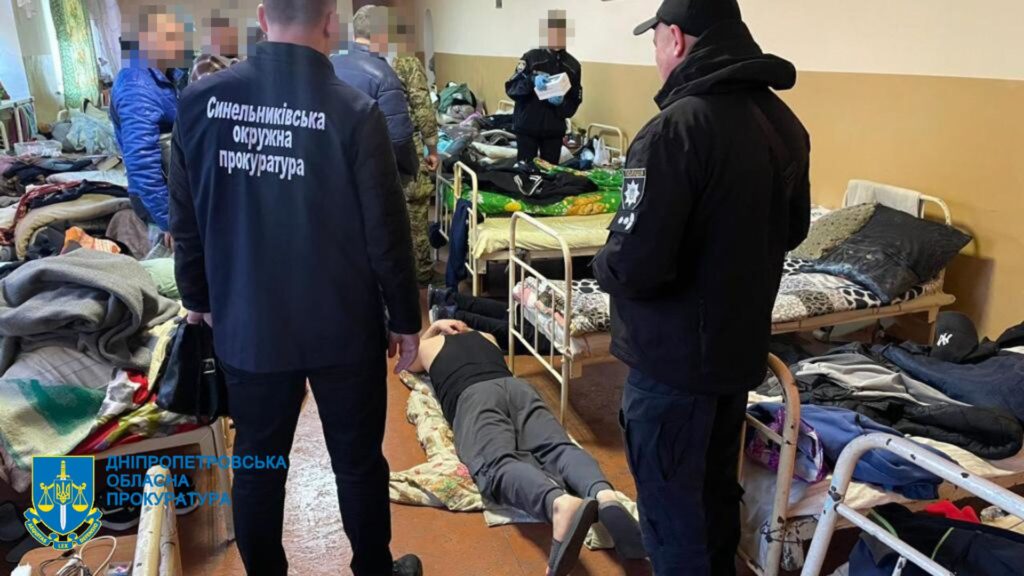 На Дніпропетровщині викрито шахраїв, які продавали неіснуючі дрова