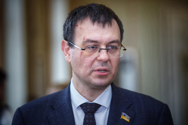 Бізнесу можуть дозволити списувати до 10% прибутку на благодійність, – Гетманцев