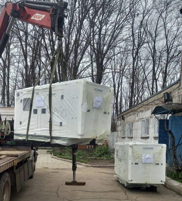 Криворізька лікарня отримала два нових генератори від благодійників