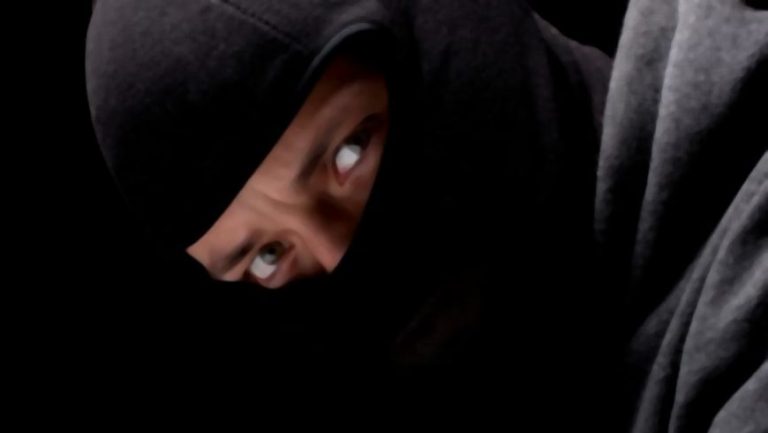 Дніпрянина засуджено за зґвалтування та пограбування 18-річної дівчини