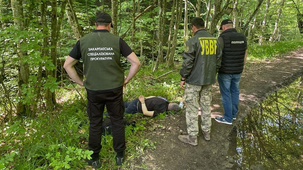 На Закарпатті жителя Дніпра підозрюють у спробі підкупу прикордонника