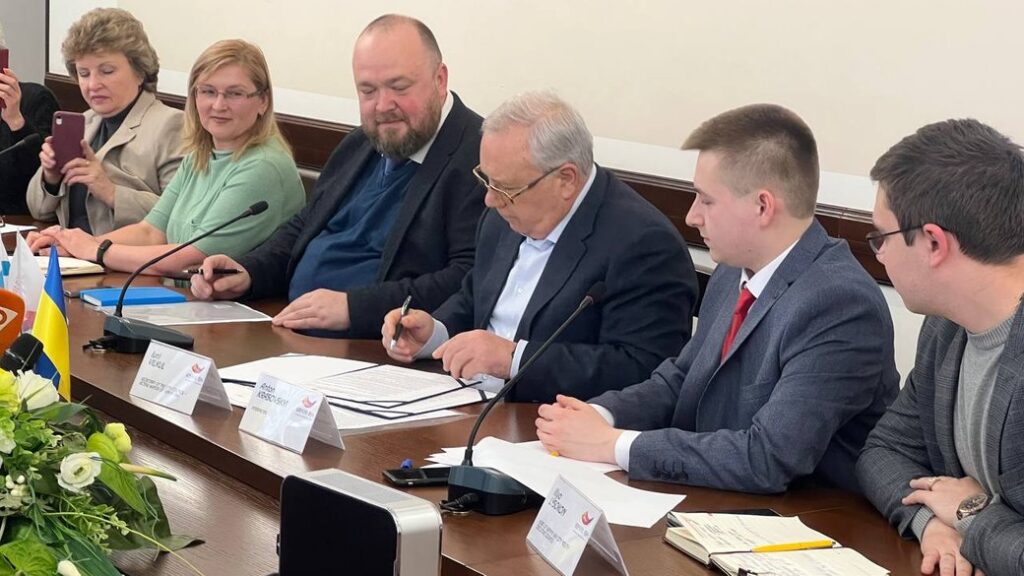 Кривий Ріг та фінляндське Еспоо стали містами-побратимами