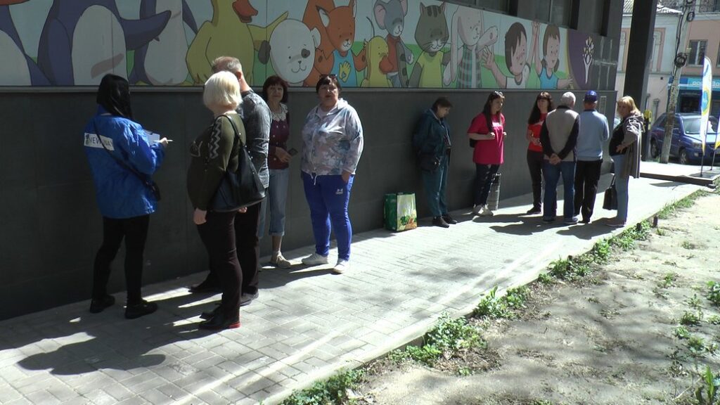 У Дніпрі переселенці з Донеччини отримали кухонне приладдя