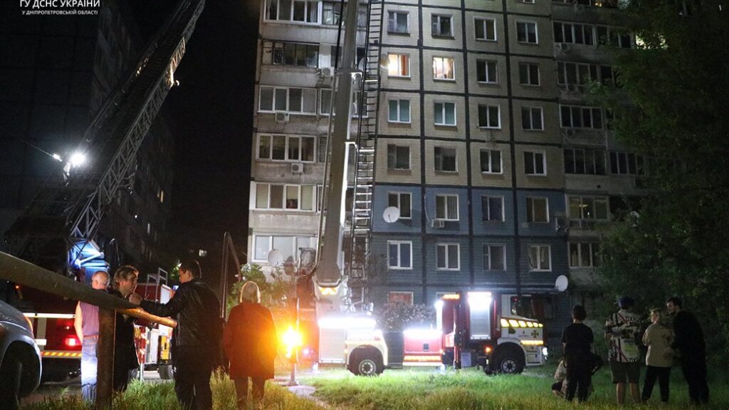 У Дніпрі сталася пожежа у багатоповерхівці: загинув чоловік