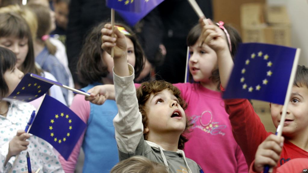 Від початку війни понад 1300 дітей евакуйовано на лікування до клінік Європи