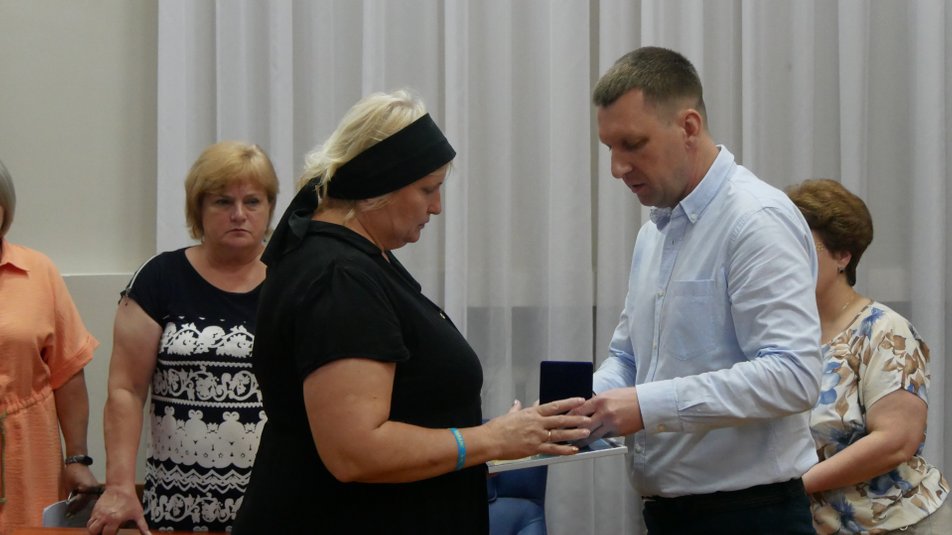 Двом загиблим бійцям з Покрова надали звання “Почесний громадянин міста”