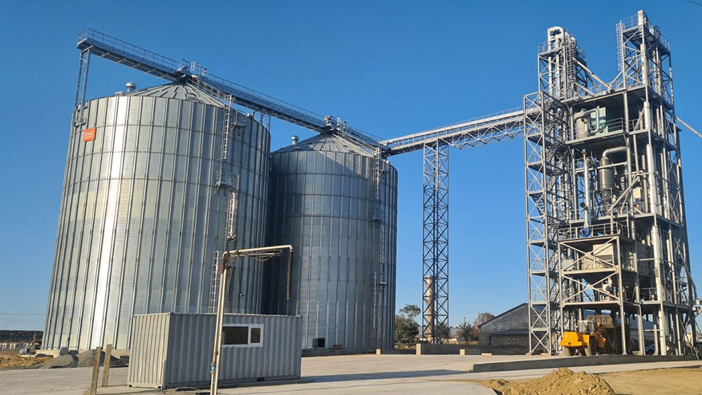 Продаж елеваторів в Україні від провідного виробника галузі KMZ Industries