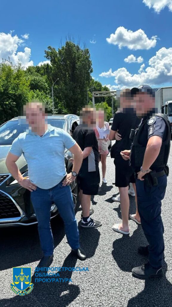 Незаконна приватизація об’єкта нерухомості зі збитками майже 1,5 млн грн – підозрюється колишня службовиця Дніпровської міськради 