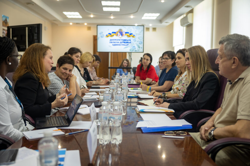 На Дніпропетровщини створять жіночі ініціативні групи для допомоги жертвам гендерно зумовленого насильства