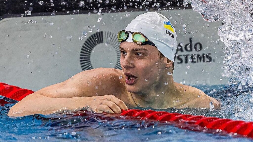 Спортсмен з Дніпропетровщини виконав олімпійський норматив у плаванні на дистанції 100 метрів на спині