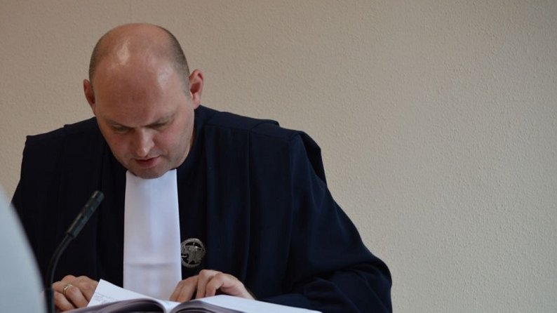 Цілодобовий домашній арешт на 60 діб. У Дніпрі патрульному, який смертельно поранив людину, обрали запобіжний захід