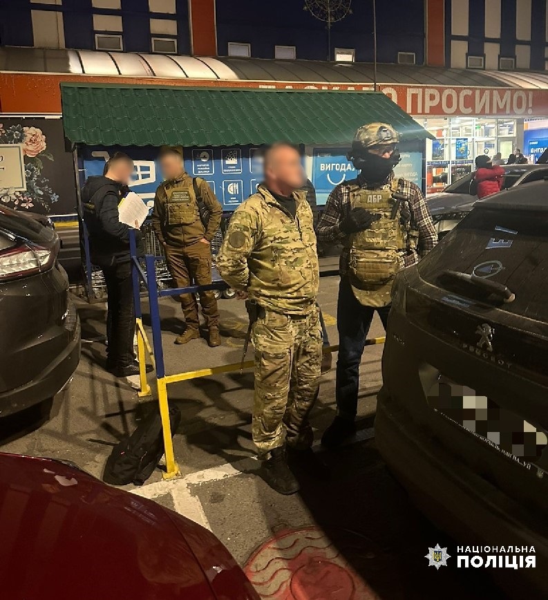 У Дніпрі затримали командира взводу за вимагання хабаря з підлеглих