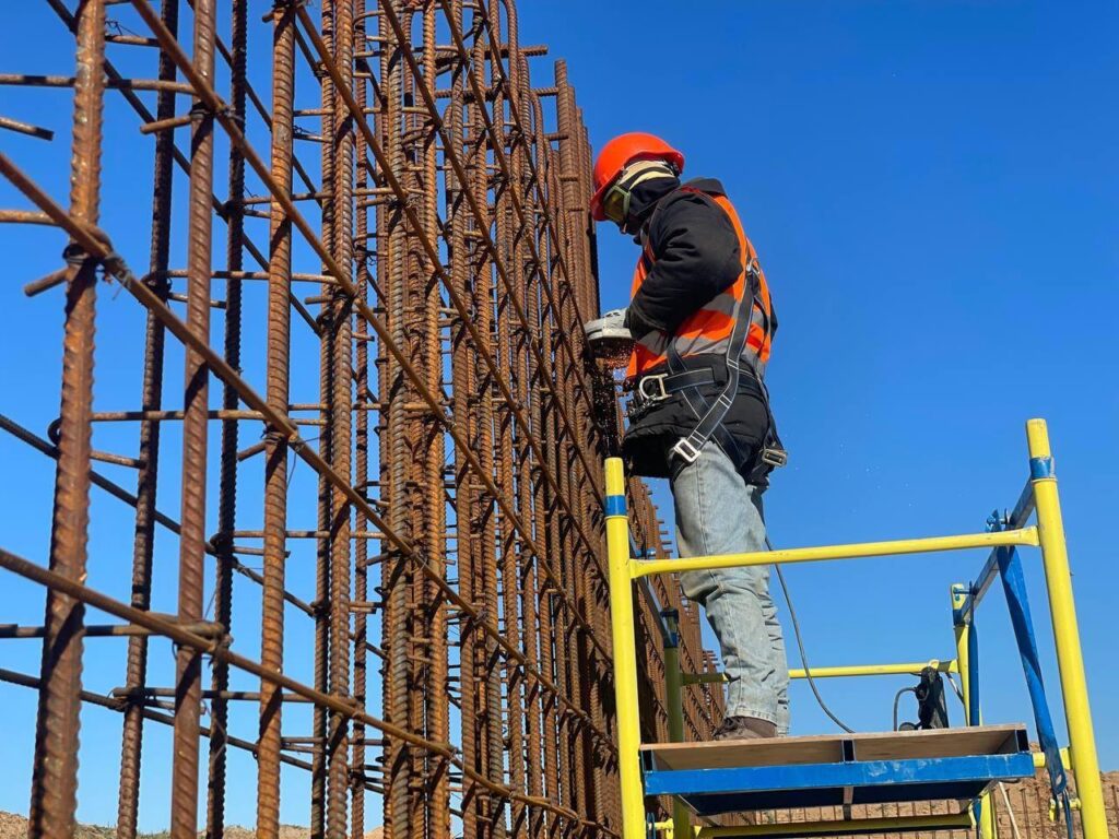 На Дніпропетровщині збудували дві третини водогону для півдня регіону