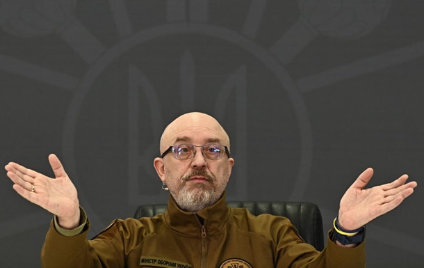 Рахункова палата підтвердила дані про розкрадання на харчах в Міноборони Резнікова