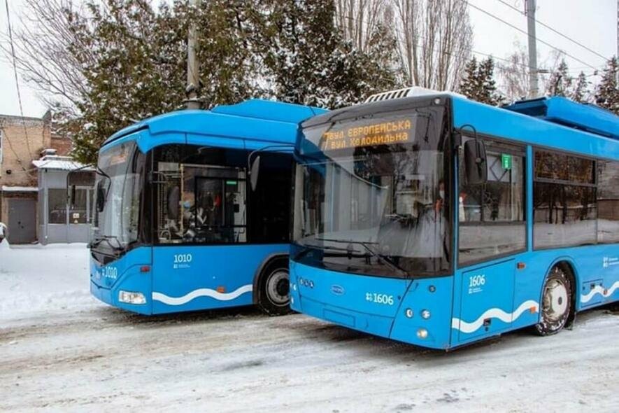 31 грудня громадський транспорт у Дніпрі працює в режимі вихідного дня