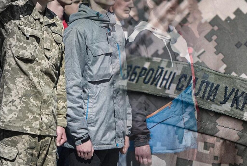 В Україні готують спецконтракт для залучення молоді 18-24 років до лав ЗСУ, – Зеленський