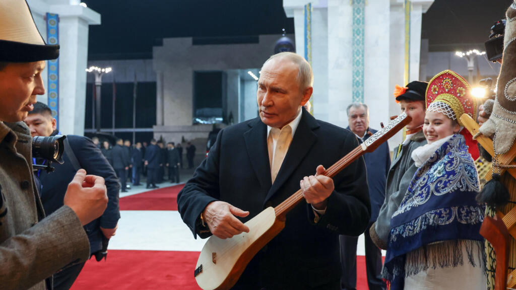 Шантаж, що не дотиснув: Європа кредитує Україну власним коштом, а не за рахунок російських активів