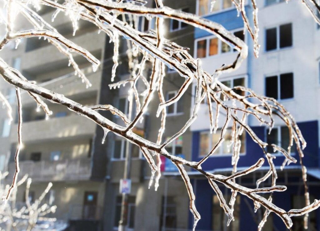 «Один безперервний день виживання»: як удари рф по енергетиці залишають киян у морозі